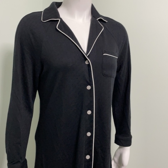 Soma black button down nightshirt - Picture 3 of 9